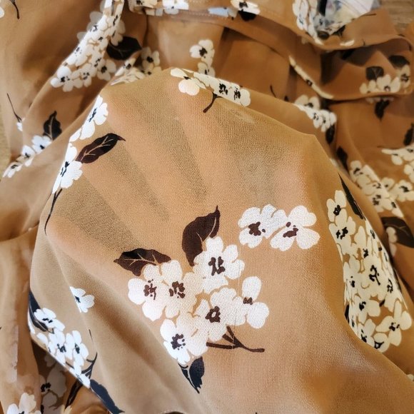 Sanctuary Long Sleeve Neutral Floral Blouse Sheer‎ Sleeves Camel Tan Sz Small - Picture 3 of 8